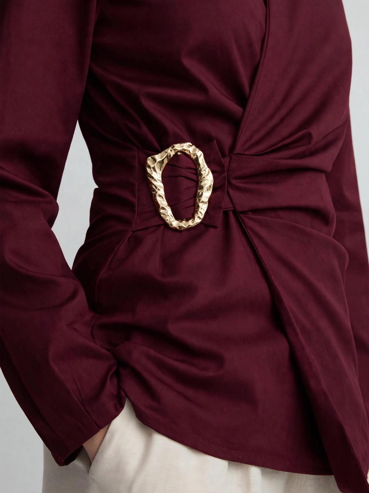 Gold Buckle Poplin Blouse in Burgundy